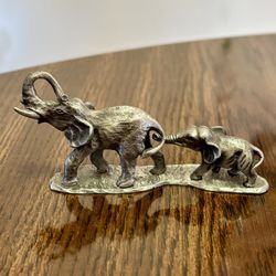 Bea-Line Pewter Mother and Baby Elephants Figurine 