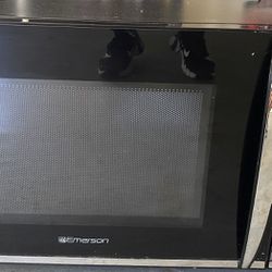 Emerson Microwave 