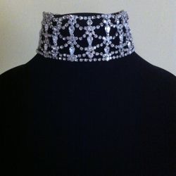 Luxury Choker Necklace • Brand New