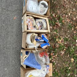 Free, sporting equipment, location, Lindenhurst