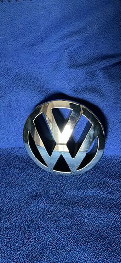 Genuine OEM Volkswagen Trunk Emblem Number 5C(contact info removed)