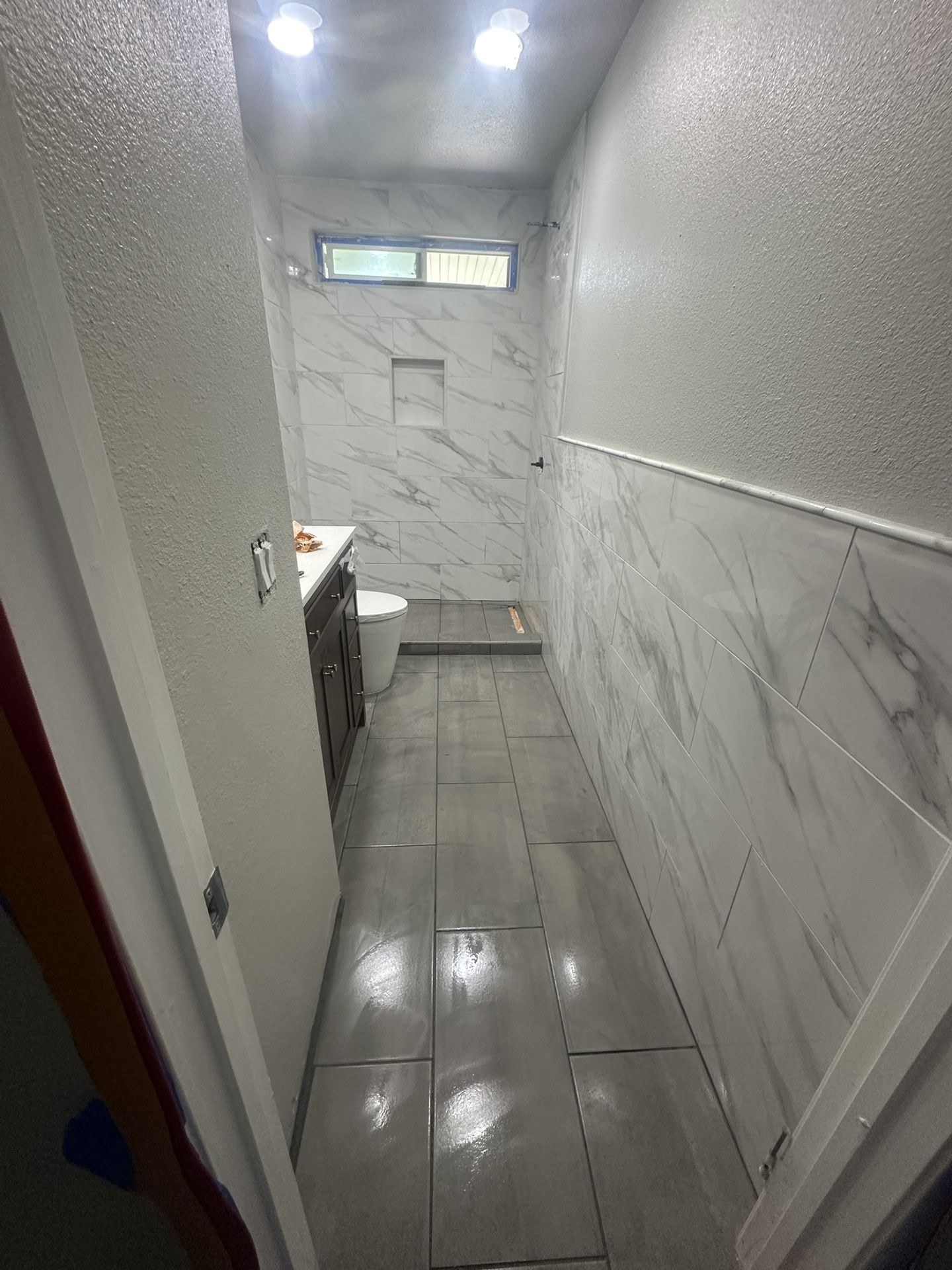 A Handyman Service Home Repairs & Remodeling Specialist 