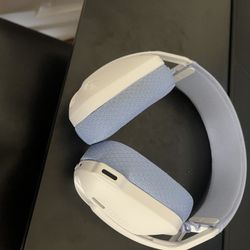 Logitech G435 Lightspeed Wireless Headset 
