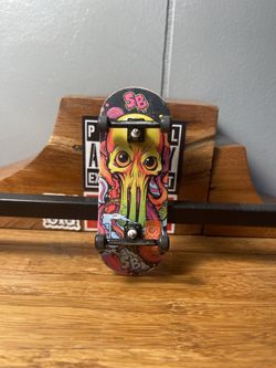 34mm Spit Boards Alien Octopus Fingerboard