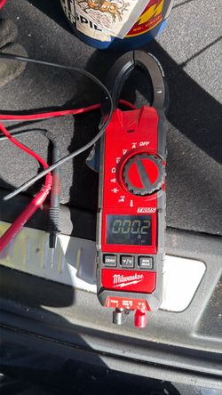 Milwaukee volt meter
