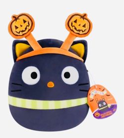 Halloween! Squishmallow™️💕🎃🎀 12-in CHOCOCAT or HELLO KITTY®️🎀🎃💕collectible edition $15 each
