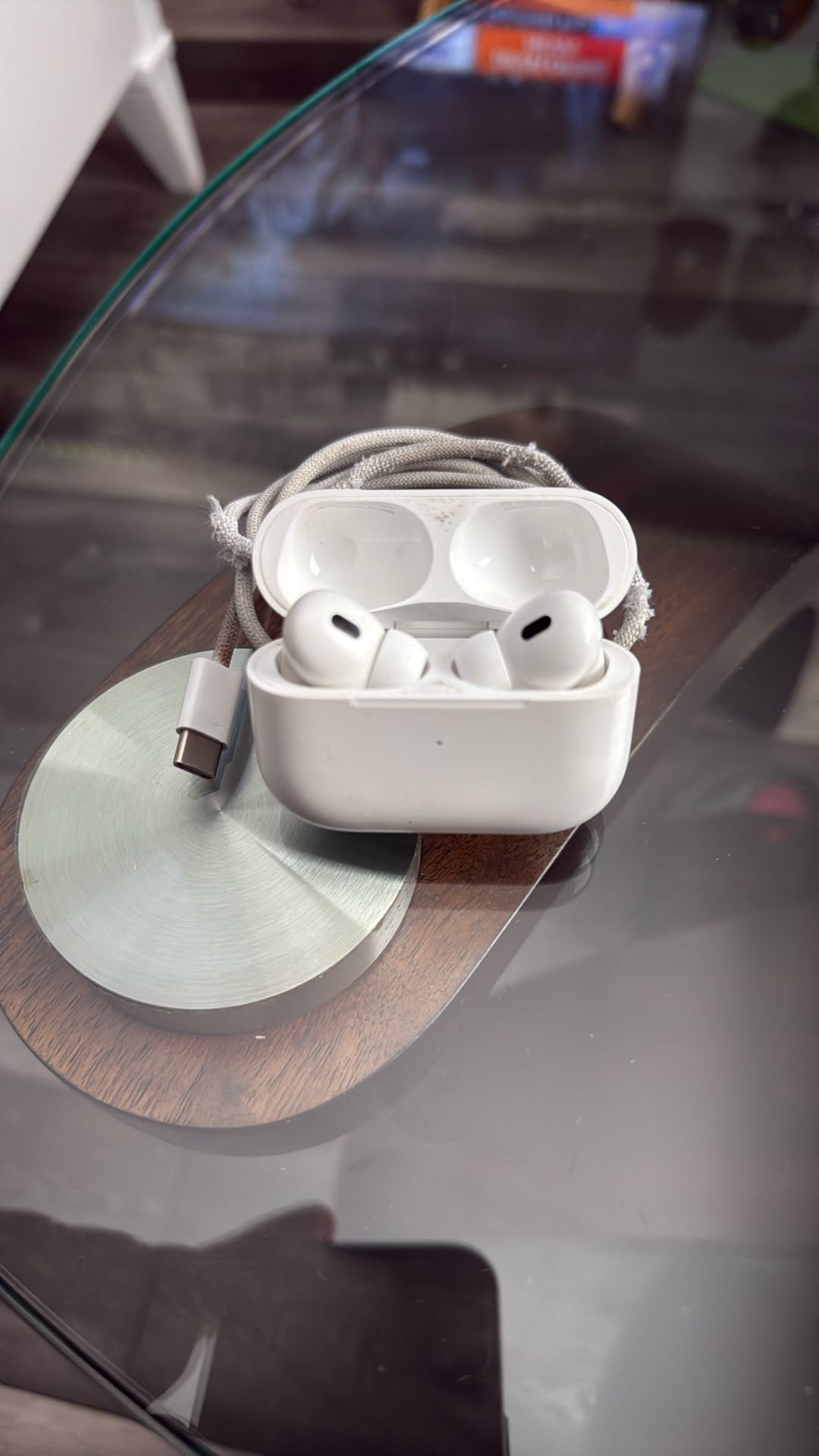 Apple AirPods Pro 2 Nd Generation