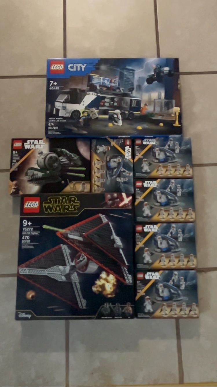 Sealed Lego Star Wars Sets (Read Disc)