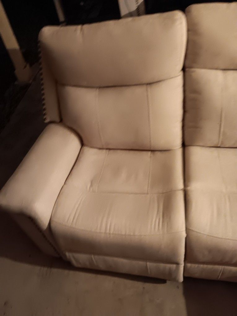 BEIGE 3 SEATER SOFA RECLINER (2 IN Stock)