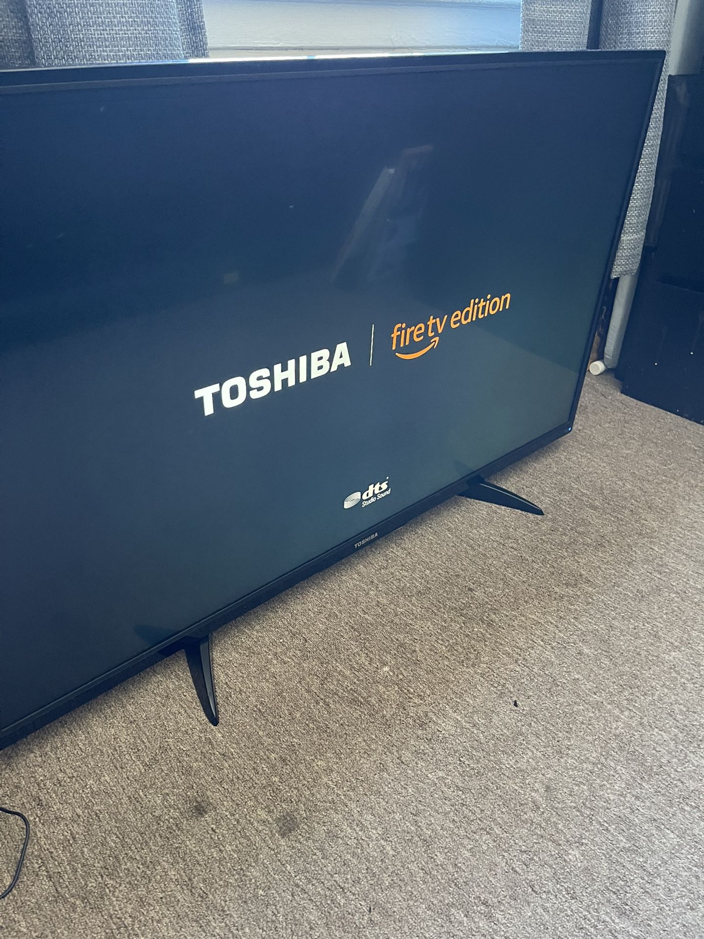 Toshiba 50” 60Hz LED TV 4K Ultra HD Amazon FireTV (50LF621U19)
