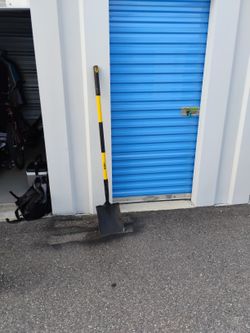 DeWalt Flat Shovel Steel
