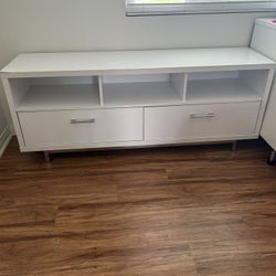 White Tv Stand With Drawers 