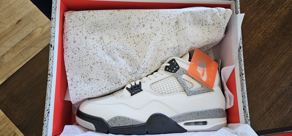 Air Jordan 4 White Cement