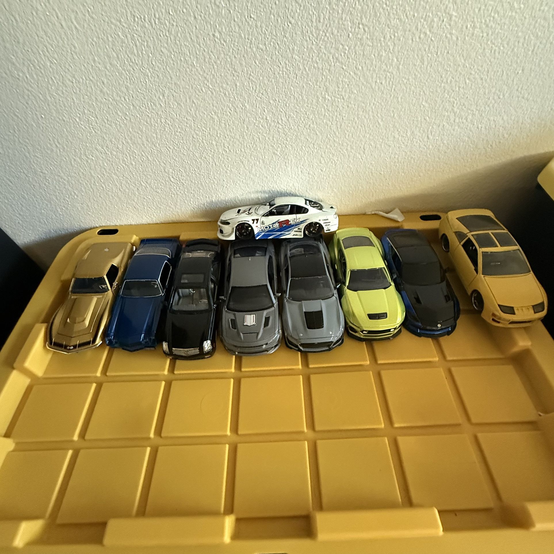 Jada 1/24 ⬅️Corvette, Camaro, CTS, Hellcat, GT500, RTR Mustang, 2020 Z, 300ZX, and nissan S15➡️