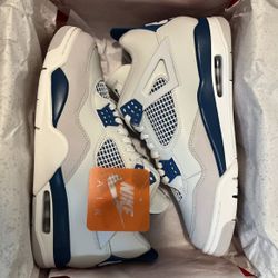 Jordan 4 Military Blue SZ 10