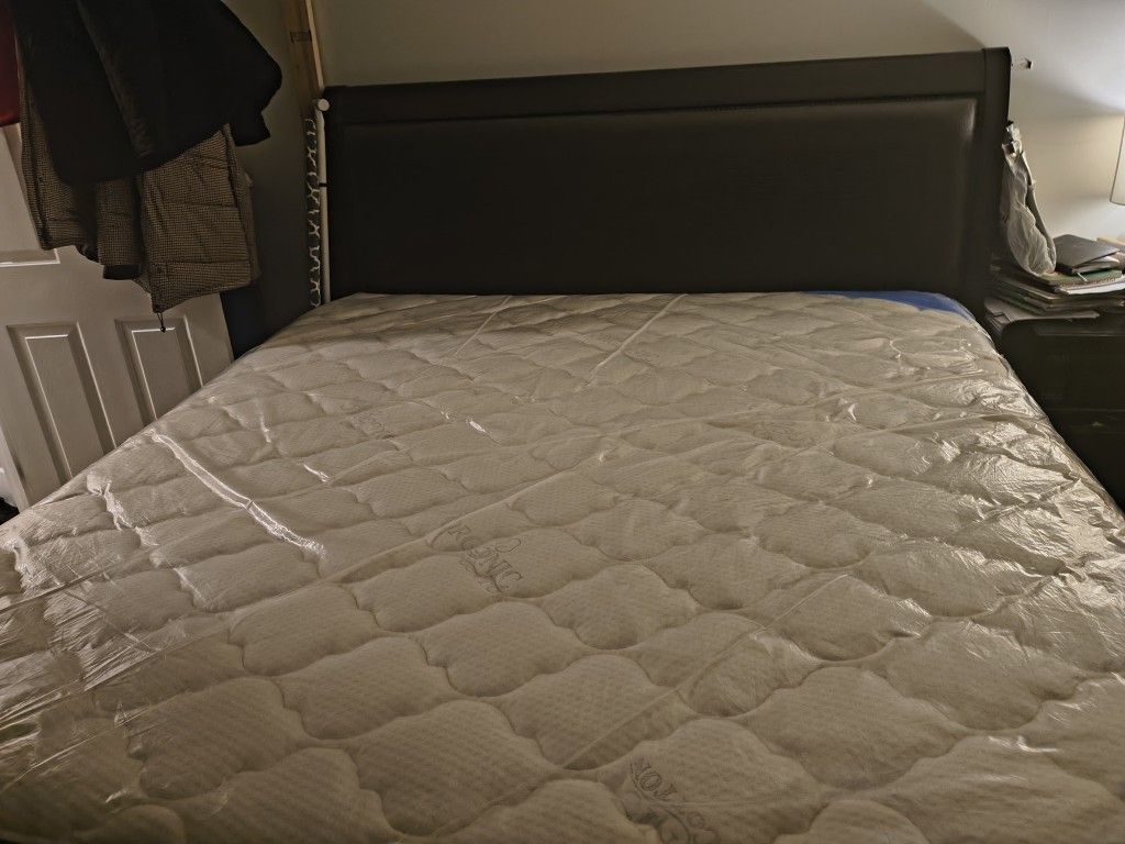 Bedroom Set 3 Pieces