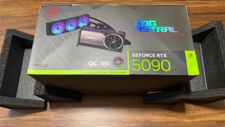 ASUS ASTRAL RTX 5090 LC