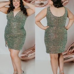 New With Tags Light Green Sequin Short Formal Dress & Homecoming Dress $110