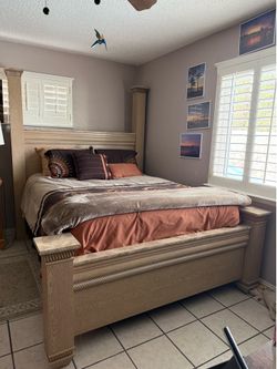 Ashley Opulent Oak Bedroom Set