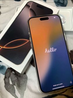 Apple IPhone 16 Pro Max 256gb  Unlocked