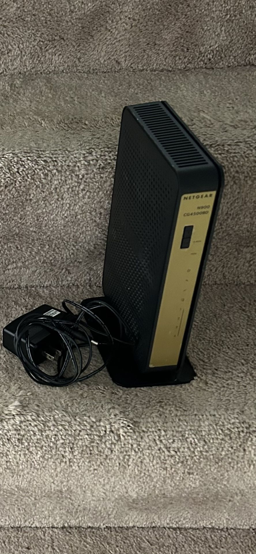 Netgear CG4500BD modem