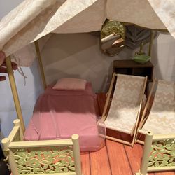 American Girl Kira’s Comfy Platform Tent