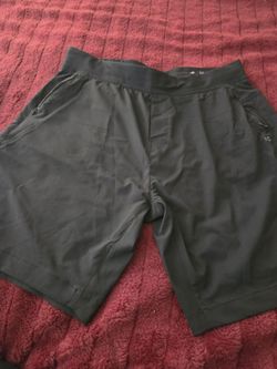Keneth Cole shorts