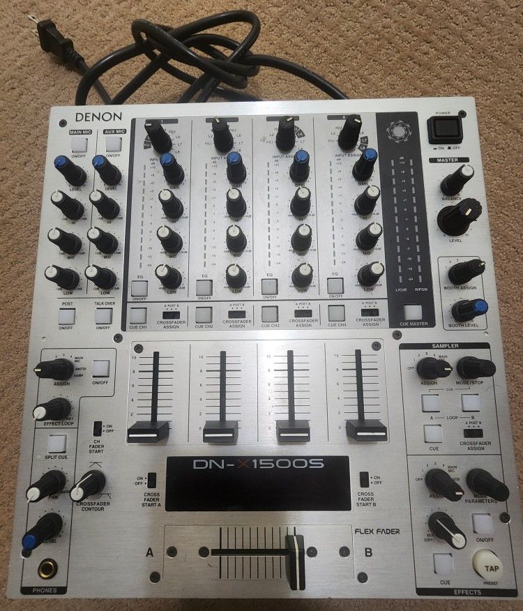 Denon DN-X 1500S Mixer
