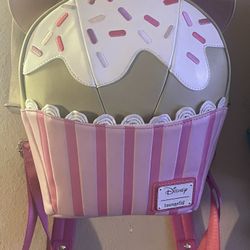 Loungefly Marie Cupcake