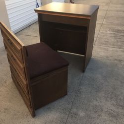 Vintage Drawer/hidden Chair
