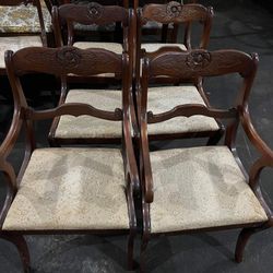 6 Chairs 