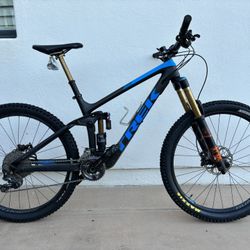 TREK remedy 9.8 mountain bike