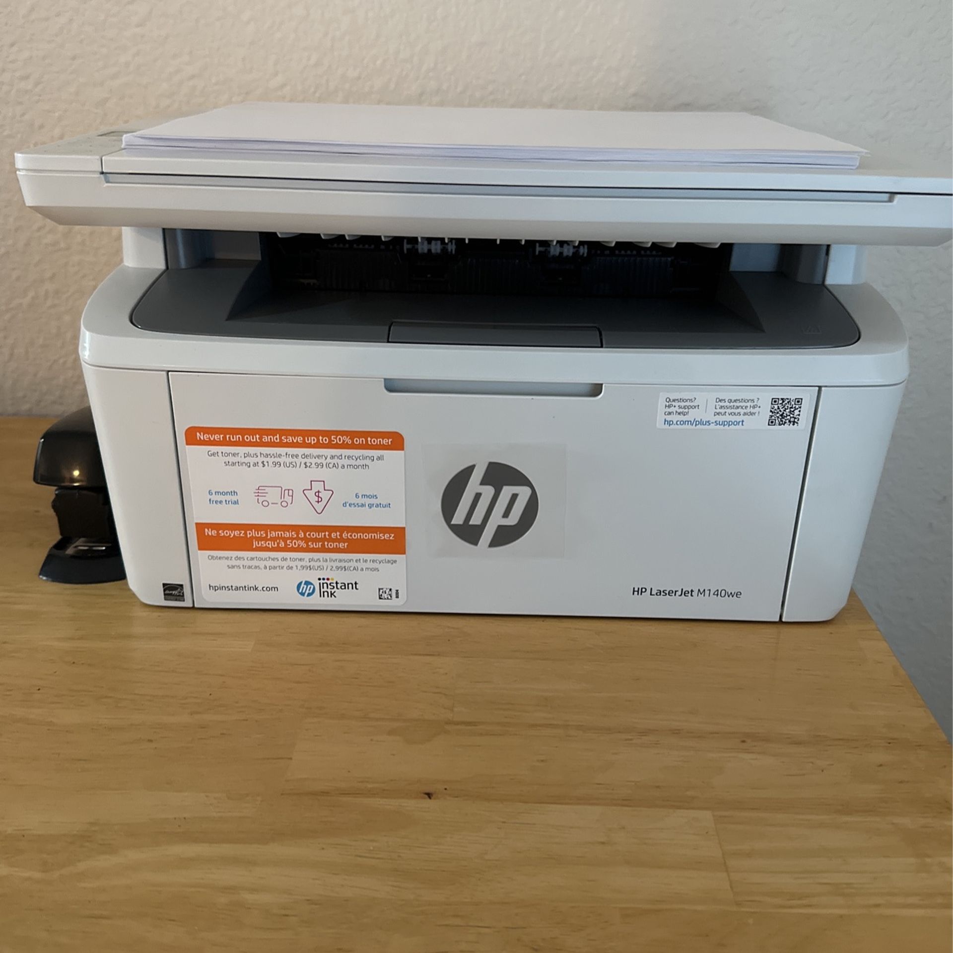 HP LaserJet M140we Printer