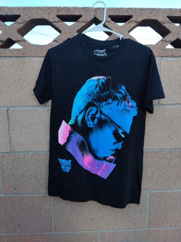 CHRIS BROWN UNDER THE INFLUENCE EUROPE TOUR BLACK TEE SMALL TEAM BREEZY