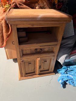 RUSTIC WOOD TV stand