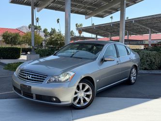 2010 Infiniti m35