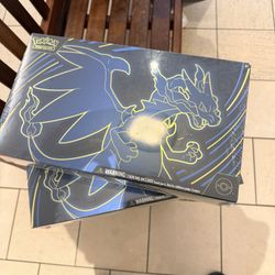 MEGA POKEMON CHARIZARD PREMIUM 