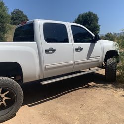 Chevy Silverado  2012 Lifted 6”