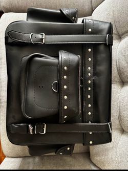 Leather motorcycle bag