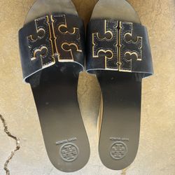 Tory Burch wedges Size 7 Size 38