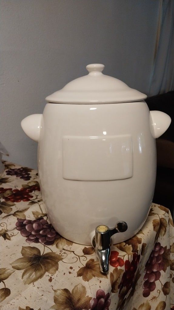 Water Dispenser