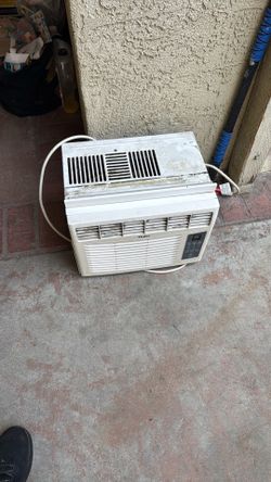 Vent air conditioner still working very cool