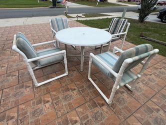 Palm Coast Patio Set
