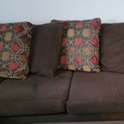 Brown Sectional Couch/Sofa with Ottoman 