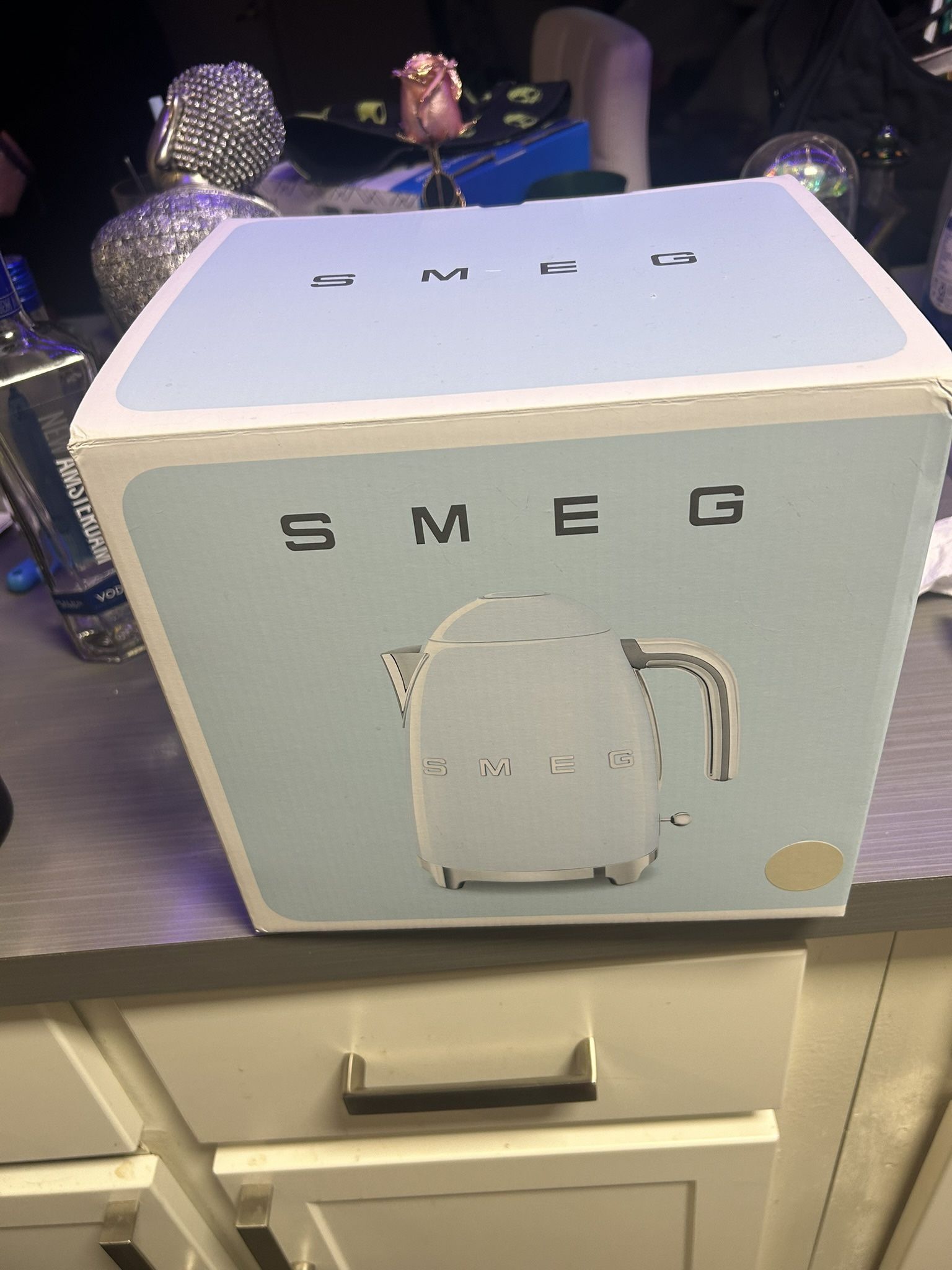 Smeg Electric Tea Kettle