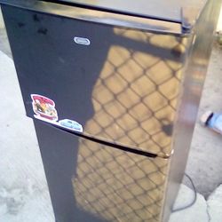 Sunbeam Refrigerator/ Freezer
