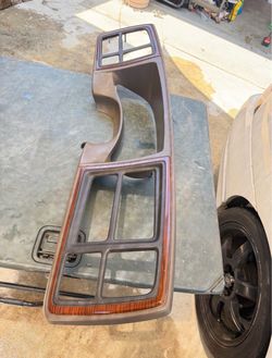 Escalade dash bezel PRICE FORM!!!!!!