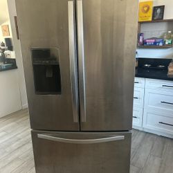 Whirlpool Fridge. NEED GONE ASAp