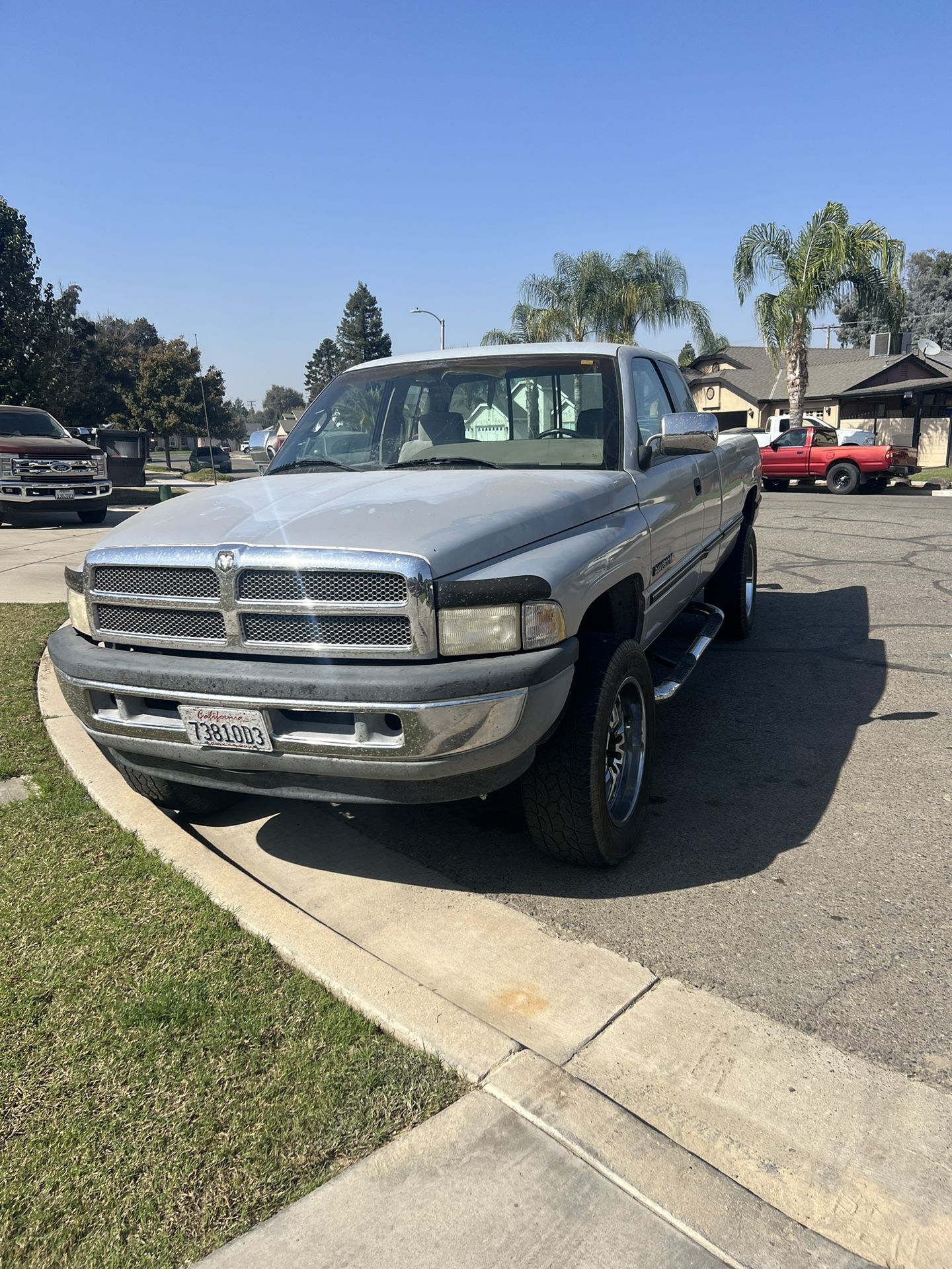 1996 Dodge Ram 2500 for Sale in Tulare, CA OfferUp