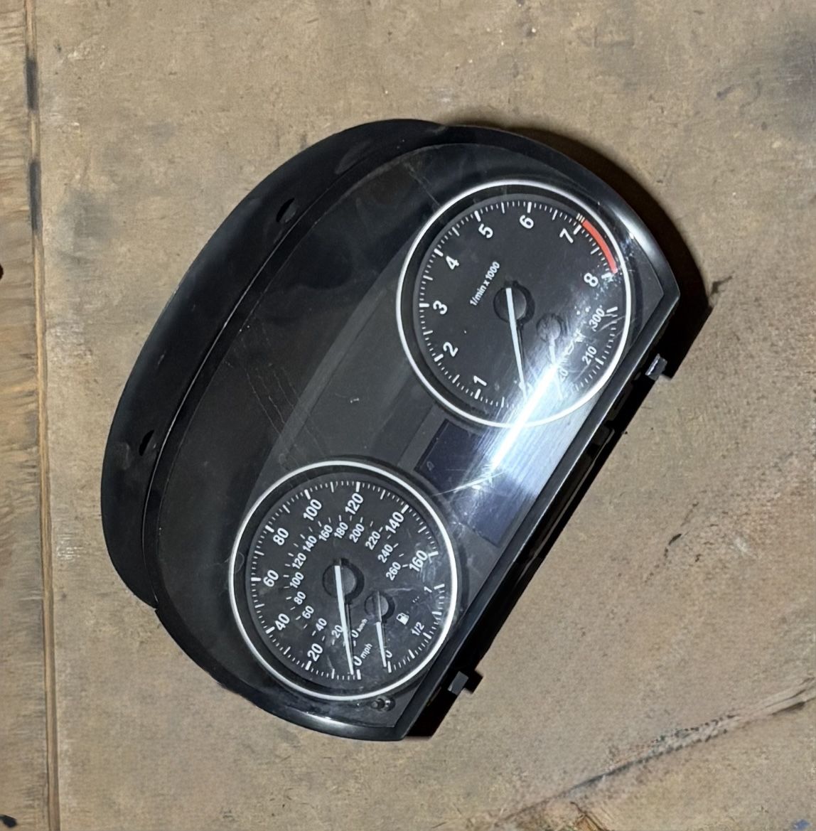 Bmw E90 Odometer